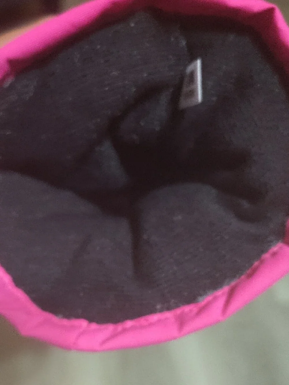 🆕Limited Edition DUNKIN® Pink Winter Left-handed Collectible Mitten😛